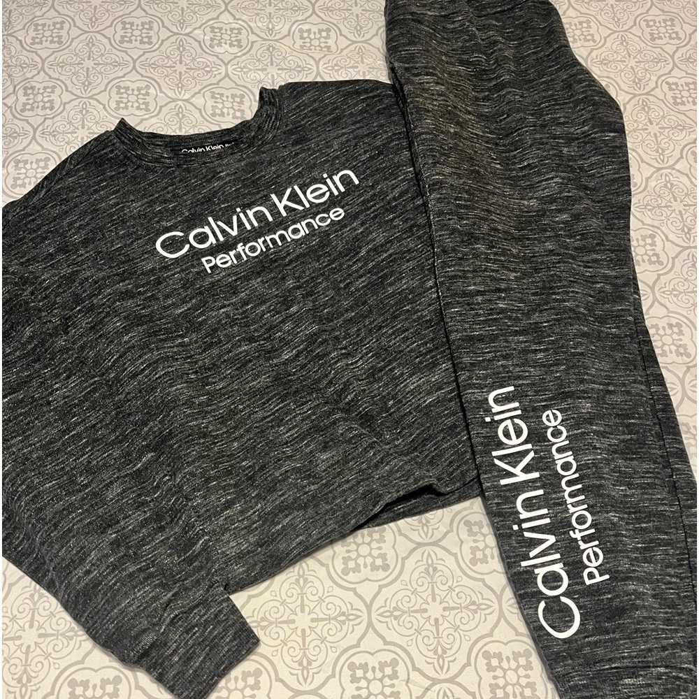 Matching CALVIN KLEIN sweatsuit